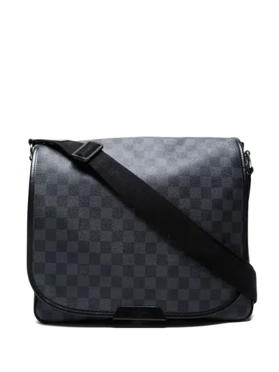 Pre-owned Louis Vuitton 2012 Damier Daniel Mm Shoulder Bag In Black