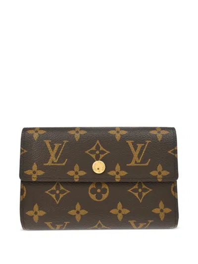 Pre-owned Louis Vuitton 2012 Monogram Alexandra Wallet In Brown