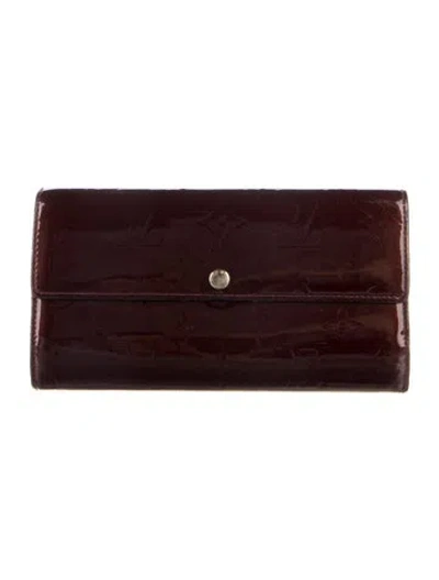 Pre-owned Louis Vuitton 2012 Monogram Vernis International Wallet In Red