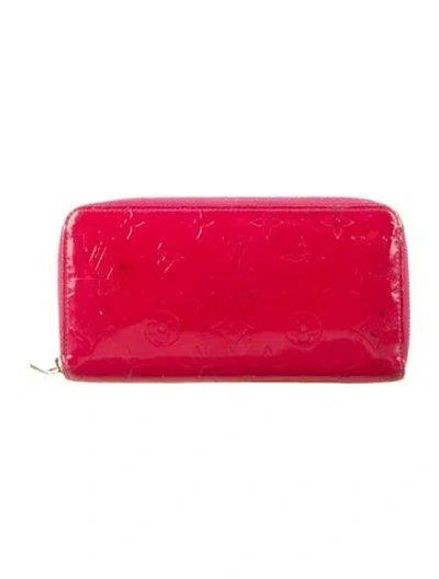 Pre-owned Louis Vuitton 2012 Monogram Vernis Zippy Wallet In Pink