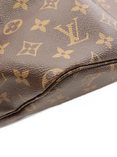 Louis Vuitton 2013 Gm Neverfull Monogram Tote Bag In Brown