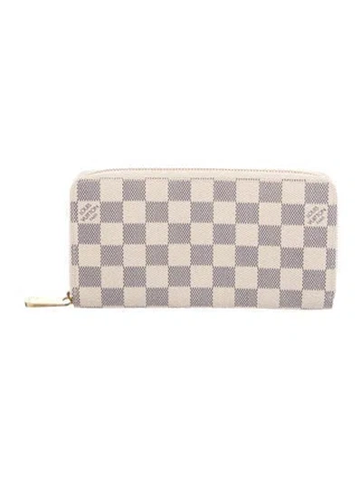 Pre-owned Louis Vuitton 2014 Damier Azur Pattern Zippy Wallet In Neutral