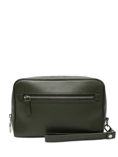 Pre-owned Louis Vuitton 2014 Epi Neo Hoche Clutch Bag In Green