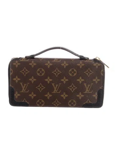 Pre-owned Louis Vuitton 2014 Lv Monogram Wallet In Multi
