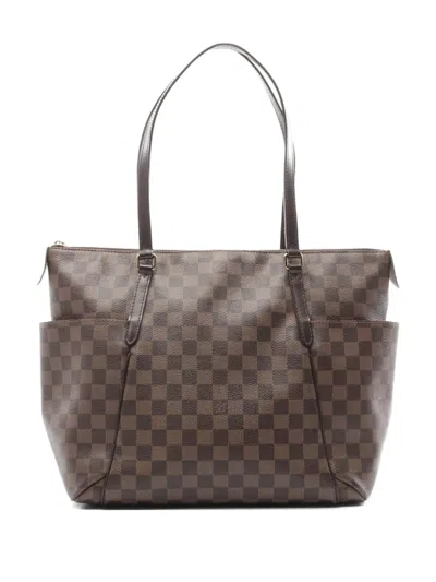 Pre-owned Louis Vuitton 2014 Totally Mm Tote Bag In Brown