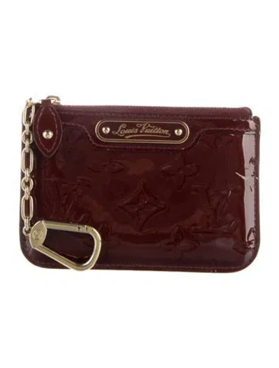 Pre-owned Louis Vuitton 2014 Vernis Patent Leather Pouch In Burgundy