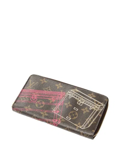 Pre-owned Louis Vuitton 2014 Zippy Wallet In Brown