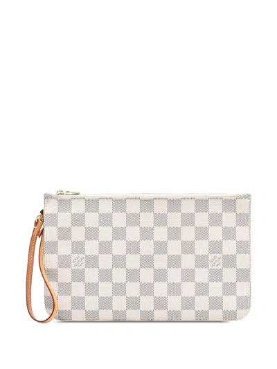 Pre-owned Louis Vuitton 2015 Damier Azur Neverfull Mm Pouch In White