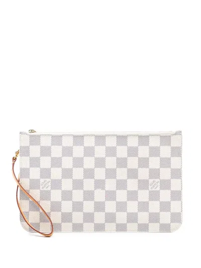 Pre-owned Louis Vuitton 2015 Damier Azur Neverfull Mm Pouch In White