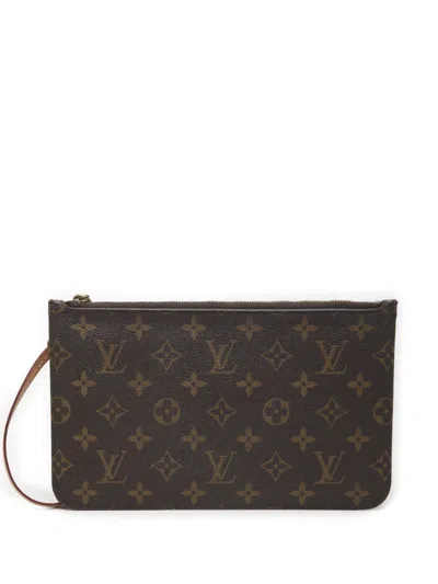 Pre-owned Louis Vuitton 2015 Monogram Neverfull Mm Pouch In Brown