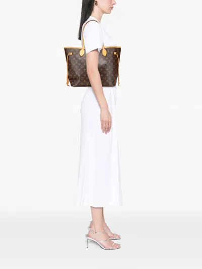 Pre-owned Louis Vuitton 2015 Monogram Neverfull Mm Tote Bag In Brown