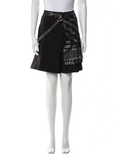 Pre-owned Louis Vuitton 2016 Knee-length Shorts In Black