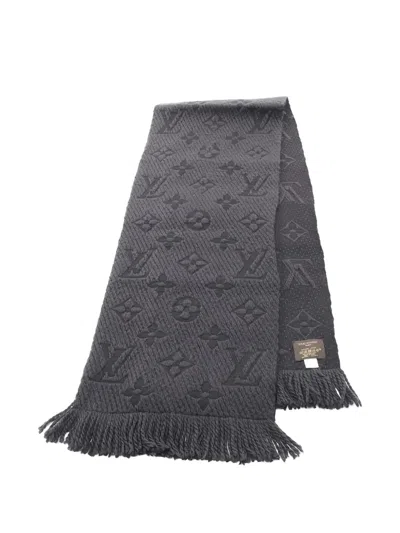 Pre-owned Louis Vuitton 2016 Logomania Fringed Scarf In Gray