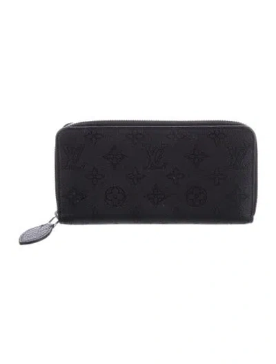 Pre-owned Louis Vuitton 2016 Lv Monogram Zippy Wallet In Black