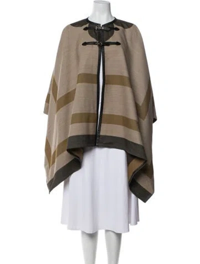 Pre-owned Louis Vuitton 2016 Wool Poncho In Brown