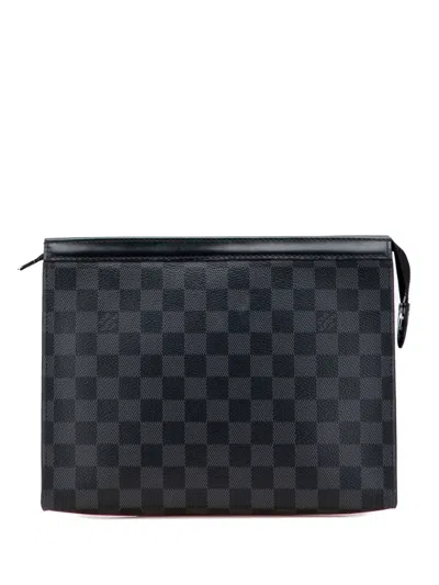 Pre-owned Louis Vuitton 2017 Damier Graphite Pochette Voyage Mm Clutch Bag In Gray