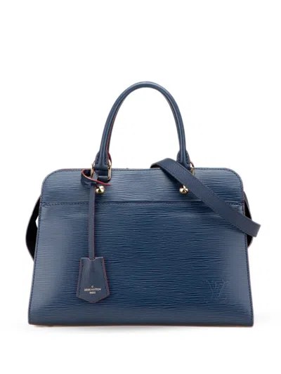 Pre-owned Louis Vuitton 2017 Epi Vaneau Mm Satchel In Blue