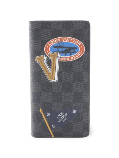Pre-owned Louis Vuitton 2017 Lv League Wallet In Grey