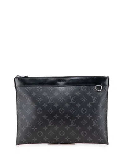 Pre-owned Louis Vuitton 2017 Monogram Eclipse Discovery Pochette Gm Clutch Bag