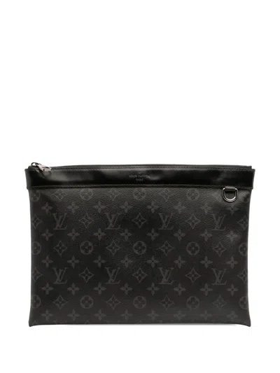 Pre-owned Louis Vuitton 2017 Monogram Eclipse Discovery Pochette Gm Clutch Bag In Black