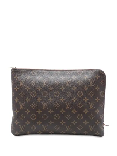 Pre-owned Louis Vuitton 2017 Monogram Etui Voyage Mm Clutch Bag In Brown