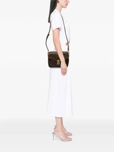 Pre-owned Louis Vuitton 2017 Monogram Pochette Metis Satchel In Brown