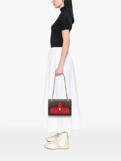 Pre-owned Louis Vuitton 2017 Monogram Victoire Crossbody Bag In Brown