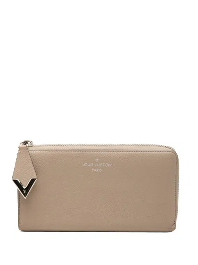 Pre-owned Louis Vuitton 2017 Taurillon Comete Wallet Long Wallets In Neutral