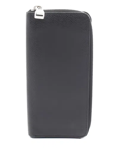 Pre-owned Louis Vuitton 2017 Zip-up Vertical Leather Wallet In Black
