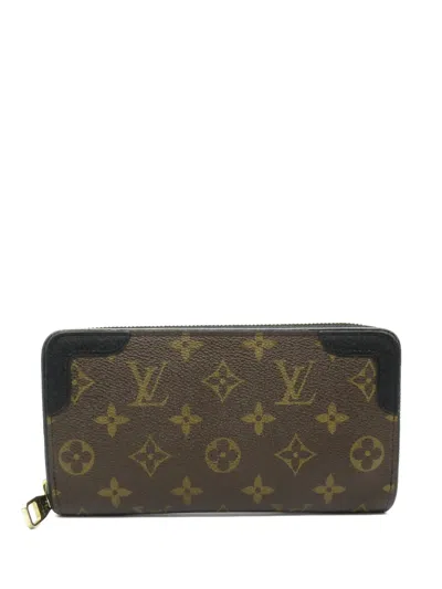 Pre-owned Louis Vuitton 2017 Zippy Retiro Long Wallet In Brown