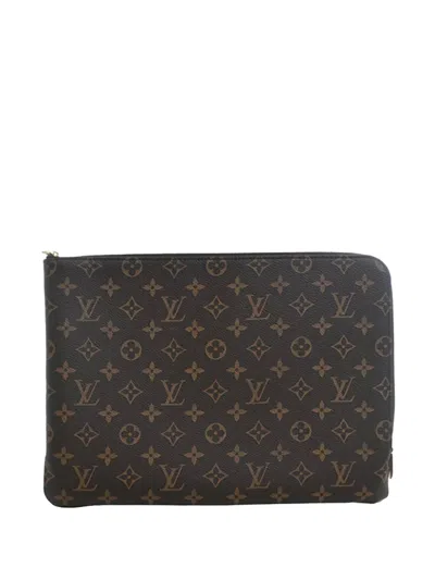 Pre-owned Louis Vuitton 2017-2020 Monogram Etui Voyage Mm Clutch Bag In Brown