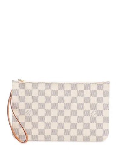 Pre-owned Louis Vuitton 2018 Damier Azur Neverfull Mm Pouch In White