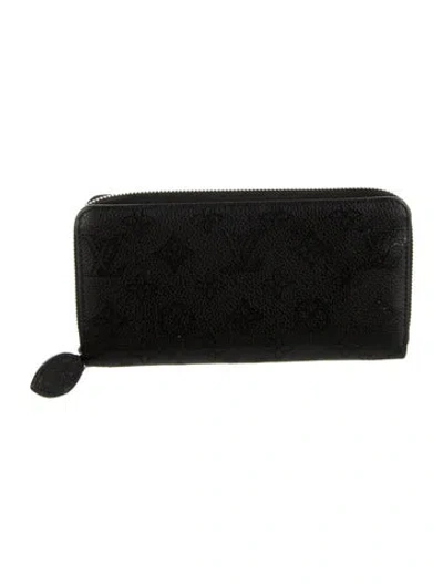 Pre-owned Louis Vuitton 2018 Lv Monogram Zippy Wallet In Black