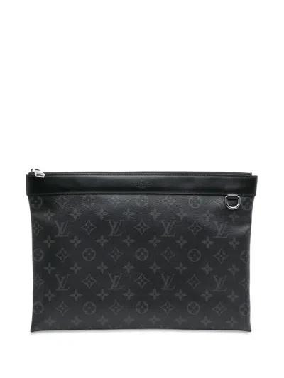Pre-owned Louis Vuitton 2018 Monogram Eclipse Discovery Pochette Gm Clutch Bag In Black