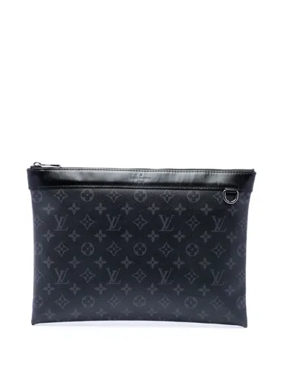 Pre-owned Louis Vuitton 2018 Monogram Eclipse Discovery Pochette Gm Clutch Bag In Black