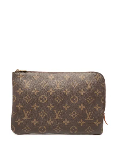 Pre-owned Louis Vuitton 2018 Monogram Etui Voyageur Pm Clutch Bag In Brown