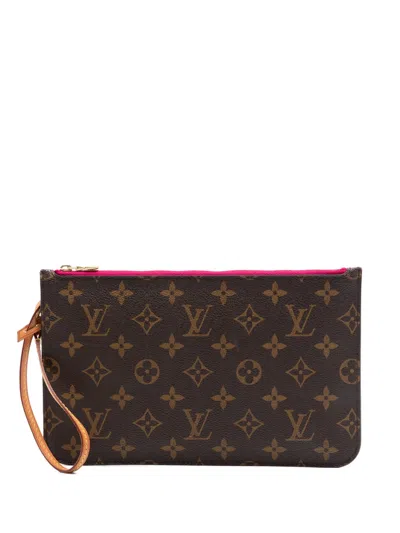 Pre-owned Louis Vuitton 2018 Monogram Neverfull Mm Pouch In Brown