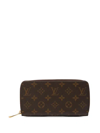 Pre-owned Louis Vuitton 2018 Monogram Zippy Wallet Long Wallets In Brown