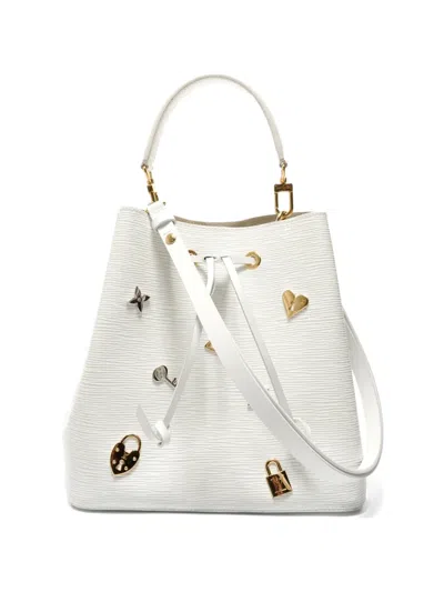 Pre-owned Louis Vuitton 2018 Neo Noe Love Lock Shoulder Bag In White