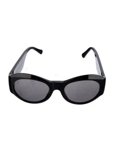 Pre-owned Louis Vuitton 2018 Oversize Sunglasses In Black