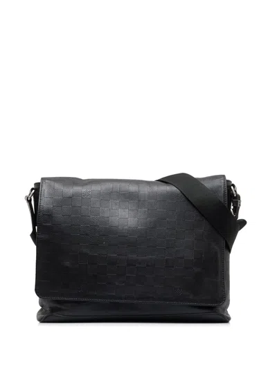 Pre-owned Louis Vuitton 2018  Damier Infini District Mm Crossbody Bag In Black