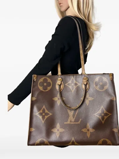 Pre-owned Louis Vuitton 2019 Gm Onthego Tote Bag In Brown
