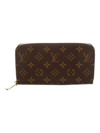 Pre-owned Louis Vuitton 2019 Lv Monogram Zippy Wallet In Brown