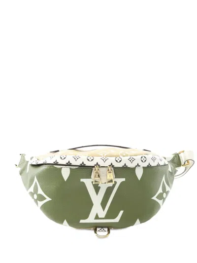 Pre-owned Louis Vuitton 2019 Monogram Giant Bumbag Belt Bag In Green