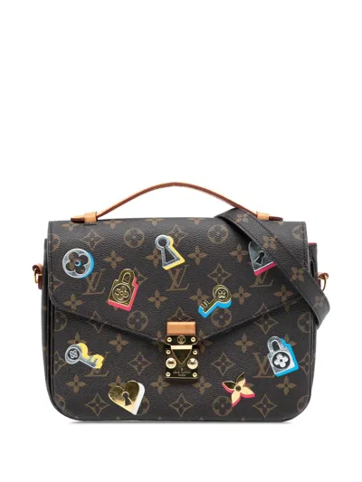 Pre-owned Louis Vuitton 2019 Monogram Love Lock Pochette Metis Satchel In Brown