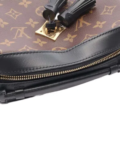 Pre-owned Louis Vuitton 2019 Monogram Saintonge Satchel In Brown