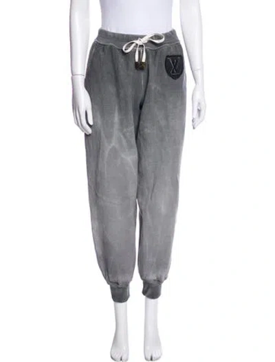 Pre-owned Louis Vuitton 2019 Sweatpants In Gray