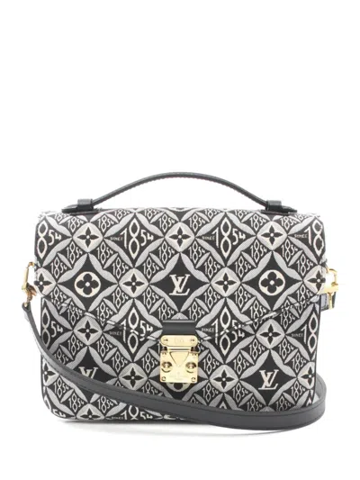 Pre-owned Louis Vuitton 2020 Metis Mm Two-way Handbag In White