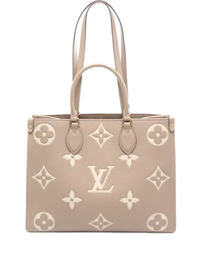 Pre-owned Louis Vuitton 2020 On-the-go Mm Tote Bag In Neutral