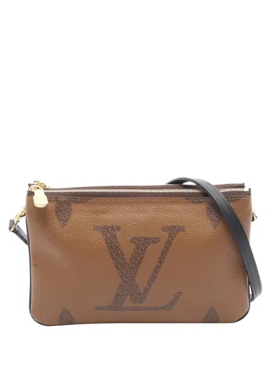Pre-owned Louis Vuitton 2021-2025 Monogram Giant Reverse Double Zip Pochette Crossbody Bag In Brown